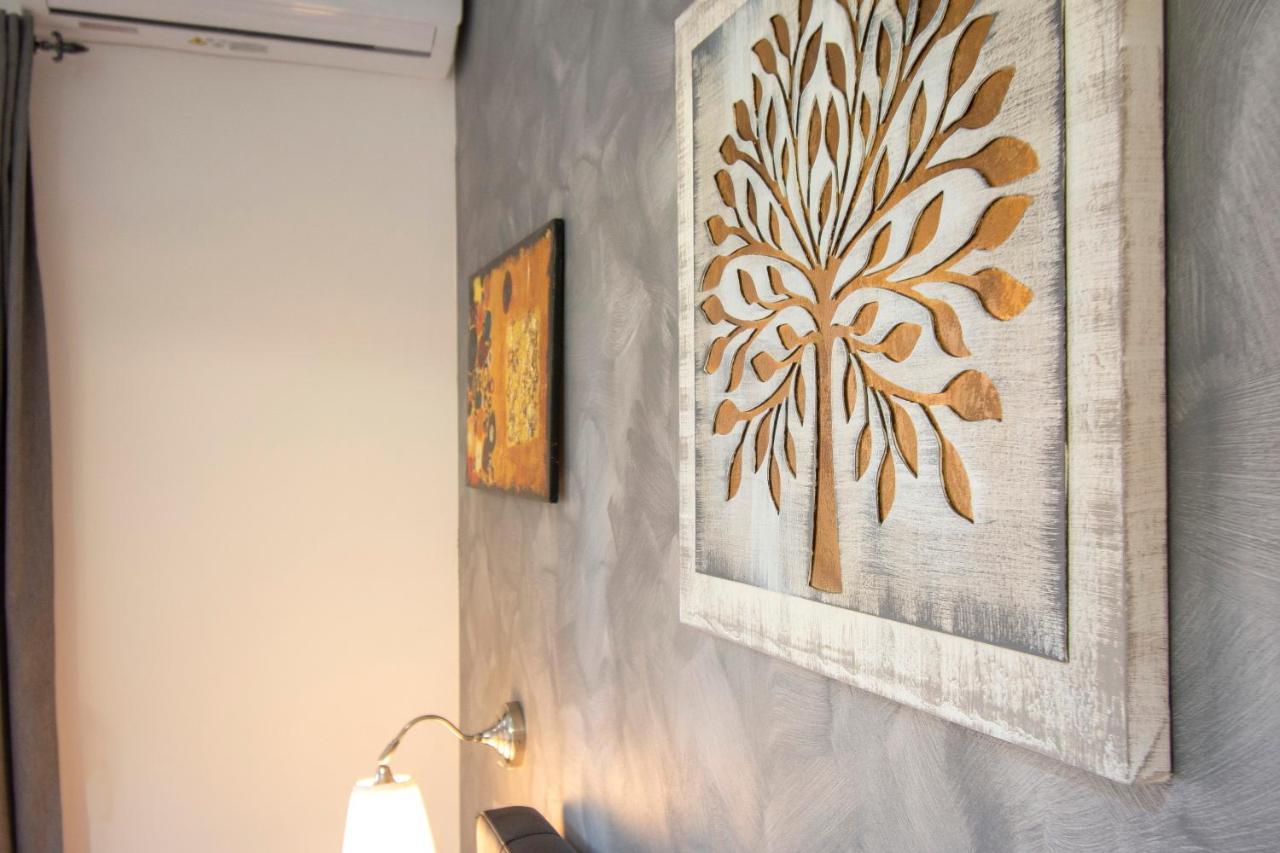 Luxury Boutique Couette-café
